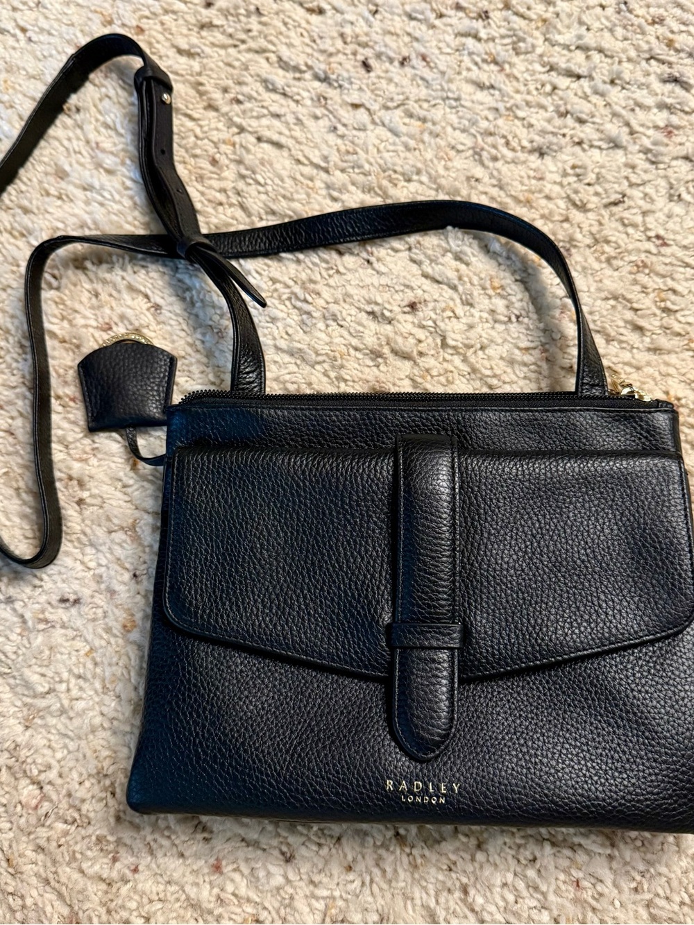RADLEY LONDON Black Pebbled Leather Crossbody Bag